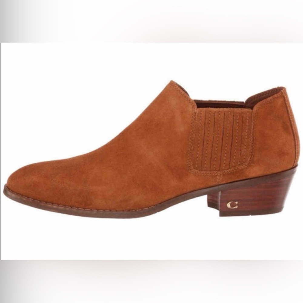 COACH DEVIN SHOOTIES. Elegant Suede Ankle Booties.  Like NEW!